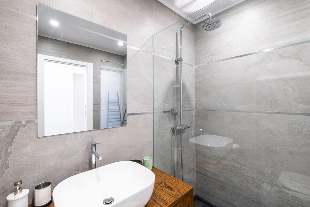 גיאה Benjamin Apartment מראה חיצוני תמונה